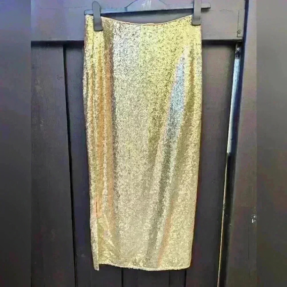 H&M  Holiday Dazzling Gold Sequined Skirt - size Small NWT - Picture 3 of 6